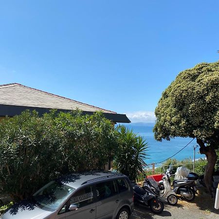 Cogoleto Apartment ภายนอก รูปภาพ